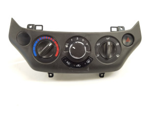 Модуль блока управления кондиционером    Chevrolet Aveo