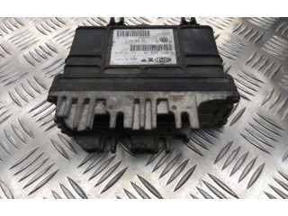 Блок управления двигателя 032906030G, 6160025604 Volkswagen Golf III