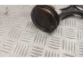 Píst 06M107066AB   Audi Q7 4M    DCB 