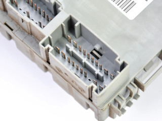 Pojistková skříňka 51735172, 46520600 Fiat Punto (188) 1999