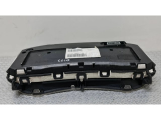 Панель приборов 2RPF10A855A   Renault Clio III       