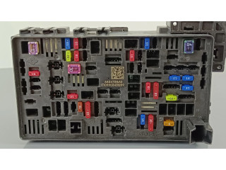 Блок предохранителей 68347016AD   Jeep Grand Cherokee WL    