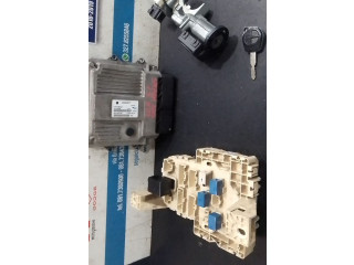 Комплект блоков управления    Suzuki Splash