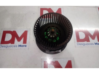 Вентилятор печки       Peugeot 107