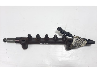 Vstřikovací lišta 55490702, 55571602 Opel Astra K B 16 DTH