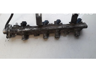 Vstřikovací lišta 857056 Renault Laguna I