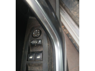 Зеркало электрическое Peugeot 2008 I 2013 - 2019 года