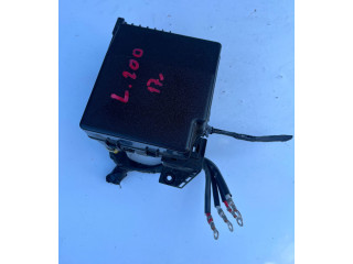 Блок предохранителей Mitsubishi L200