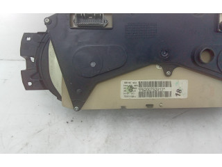 Панель приборов P8200752813, K9KK7 Dacia Logan I