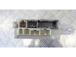 Блок предохранителей 8267050120, 8922850060 Lexus LS 460 - 600H