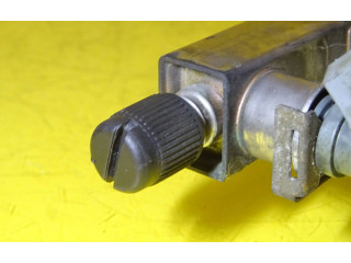 Топливная рампа 17091762, 0280160560 Opel Vectra B