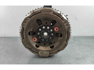 Генератор 31473617   Volvo XC90      