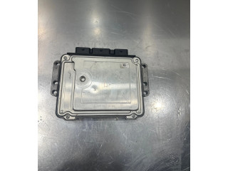 Řídící jednotka 6M6112A650BB, 0281012530 Mazda 3 I 2007