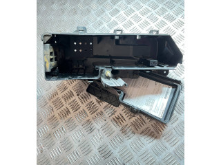 Блок предохранителей 9494210 Volvo S80