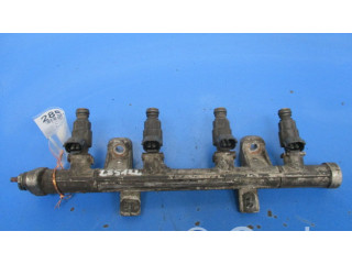 Топливная рампа 35310-22600 Hyundai Getz для двигателя ---