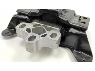 Кронштейн крепления коробки передач