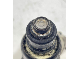 Форсунка mr988977 Mitsubishi Colt