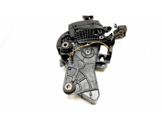 Механизм переключения передач (кулиса) (в салоне)