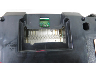 Přístrojová deska  Hummer H2 2005 15136087  