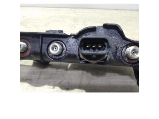 Топливная рампа 8200615537, 8200615537 Renault Clio II для двигателя F8Q-632