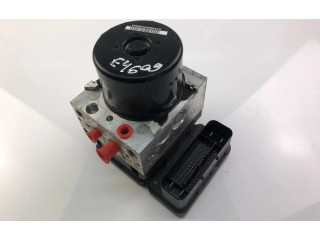 Блок АБС 30681619   Volvo  V70  2008 - 2013 года