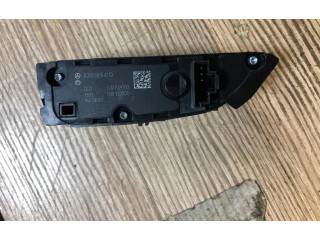 Řídící jednotka A2059054119   Mercedes-Benz C W205 2017