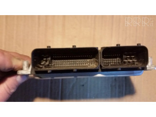 Блок управления двигателя 045906019AT, 0281011100   Audi A2