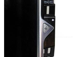 Дисплей 100477700J Tesla Model S