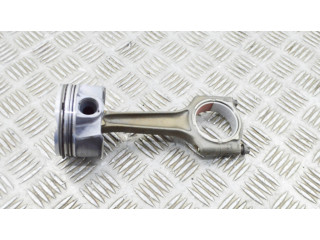 Píst 8571012, 8473776   BMW X4 G02  pro benzínový motor 2.0  