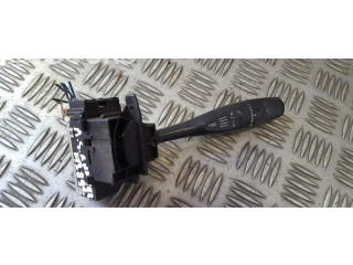 Ручка стеклоочистителей Mitsubishi Space Runner