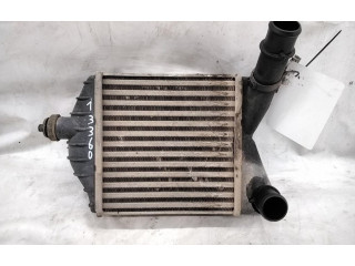 Интеркулер  46836770, 188A9000   Fiat Idea 