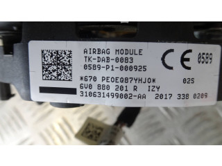 Подушка безопасности водителя 6V0880201R Skoda Fabia Mk3 (NJ)