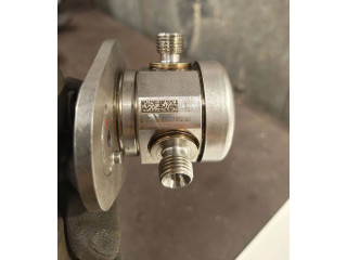 Vstřikovací čerpadlo 7852361 BMW M5 F90 S63B44B