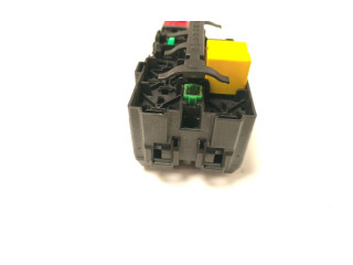 Блок предохранителей 9806192580 Citroen C3 Aircross