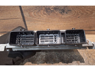 Блок управления двигателя 31269189, 5WS40608ET Volvo V70