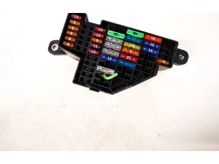 Блок предохранителей  1k2941824   Skoda Octavia Mk2 (1Z)    