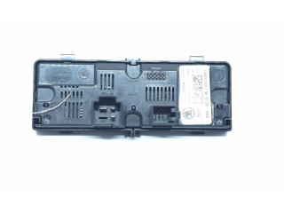 Блок управления климат-контролем 5E3907049A, 5HB01450011   Skoda Octavia Mk4