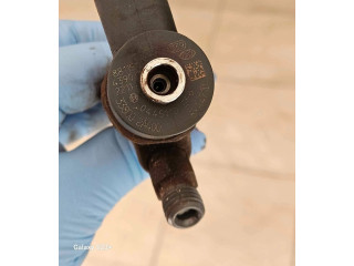 Vstřikovač 0445110256, 338002A400 Hyundai i30