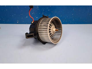 Вентилятор печки 8EW351040261 Audi Q5 SQ5