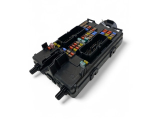 Блок предохранителей 31346672 Volvo XC90