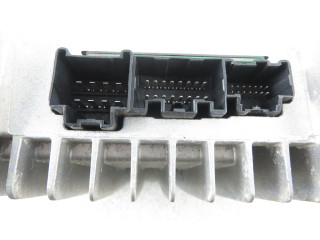 Pojistková skříňka Звукоусилитель EH4466920, EH4466920 Mazda CX-7 2011