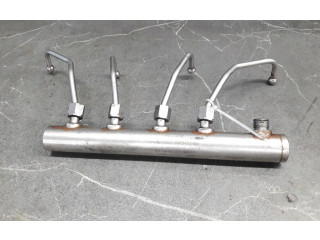 Vstřikovací lišta 7585411 BMW 2 F22 F23