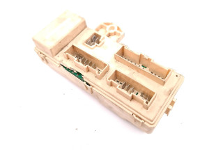 Турбина Блок предохранителей KIA Sorento           