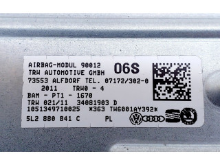 Подушка безопасности для колен 5L2880841C Skoda Yeti (5L)