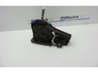 Селектор переключения передач 31437769    Volvo S90, V90  D4204T14 