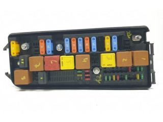 Блок предохранителей 12805845 Saab 9-5