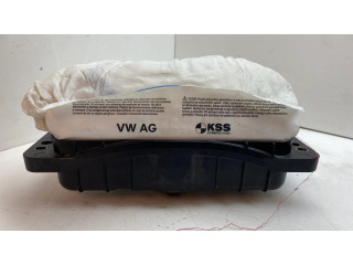 Подушка безопасности пассажира 8V0880204G   Skoda Octavia Mk3 (5E)