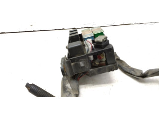 Блок предохранителей PR02000000, MB629083 Mitsubishi Colt