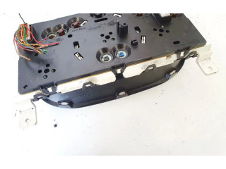 Přístrojová deska  Nissan Almera Tino 2002 1x23757  