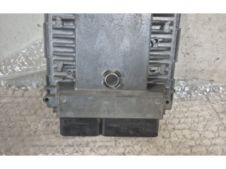 Блок управления двигателя 03F906070KG Skoda Fabia Mk2 (5J)